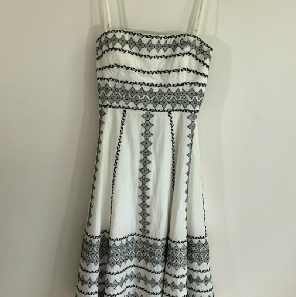 BCBG Summer Dress - Picture 6 of 7